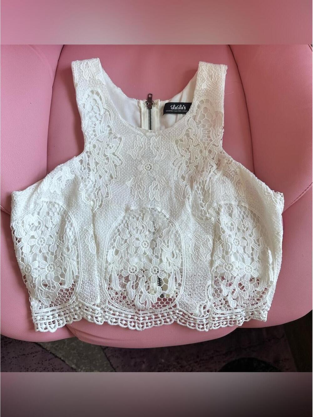 Lulu's White Lace Crochet Crop Top